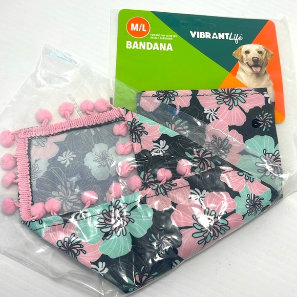 Dogs Floral Bandana M/L NEW - Picture 1 of 9